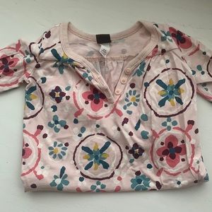 Tea Collection button romper/one piece, size 6-9m